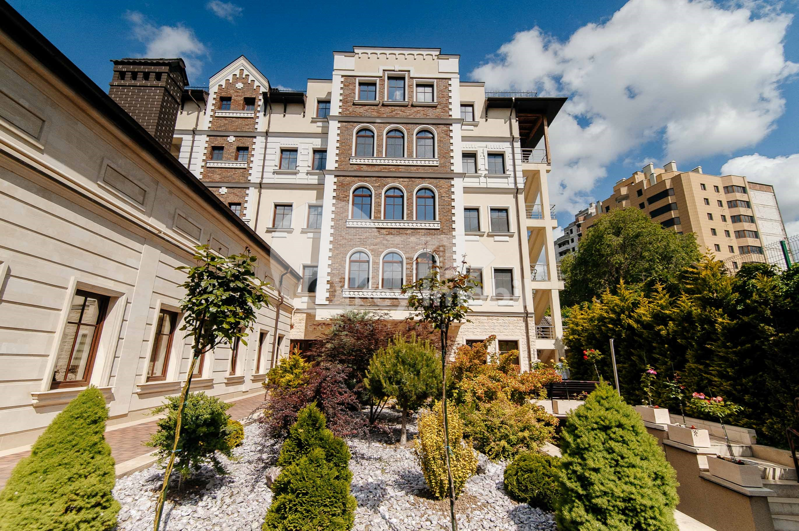 Oficiu, Centru, BOGDAN PETRICEICU HAȘDEU