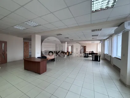 Офис, Буюканы, КОЛУМНА