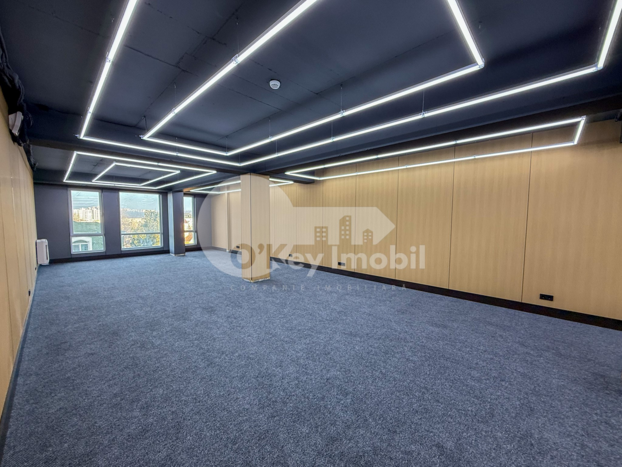 Oficiu, Centru, MIHAI EMINESCU