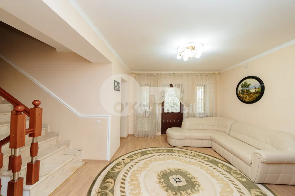 Дом, Центр, ДЫМБУЛУЙ