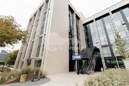 Офис, Буюканы, КАЛЯ ЕШИЛОР