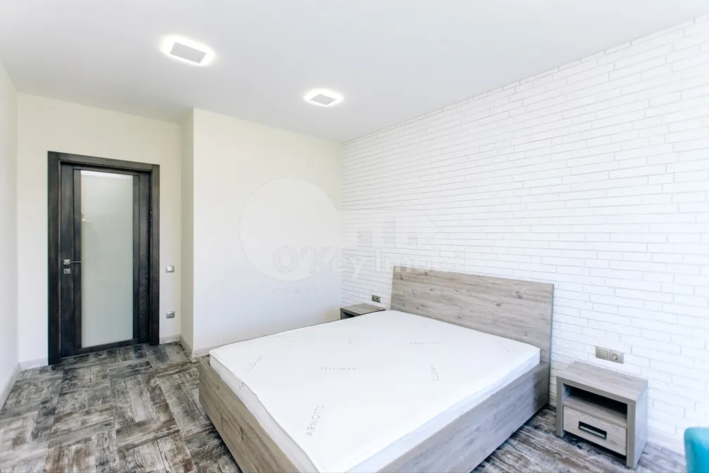 Таунхаус, Центр, АНТОН КРИХАН