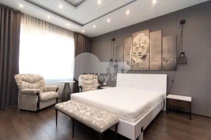 Apartament, Centru, PETRU RAREȘ