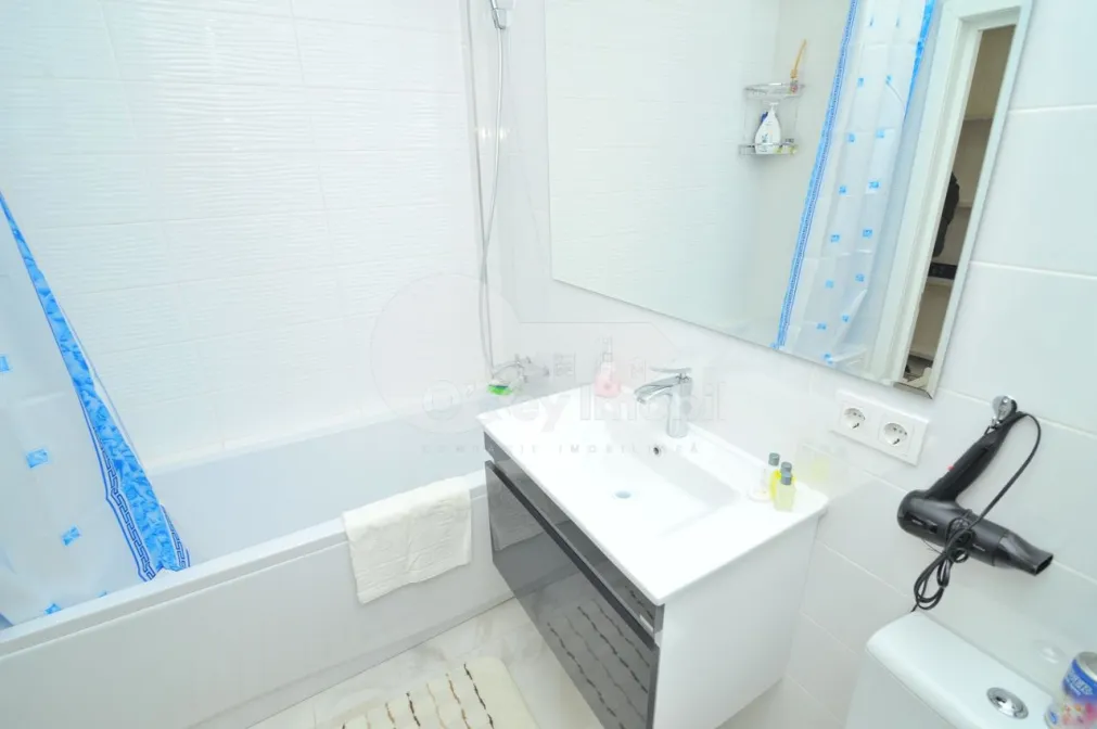 Apartament, Centru, MELESTIU