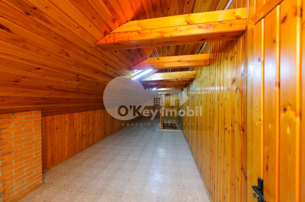 Офис, Центр, МИХАИЛ КОГАЛНИЧАНУ