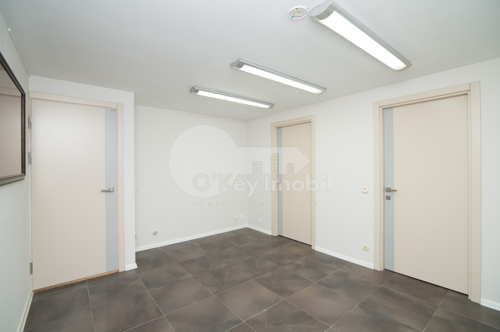 Spațiu comercial, Centru, COLUMNA