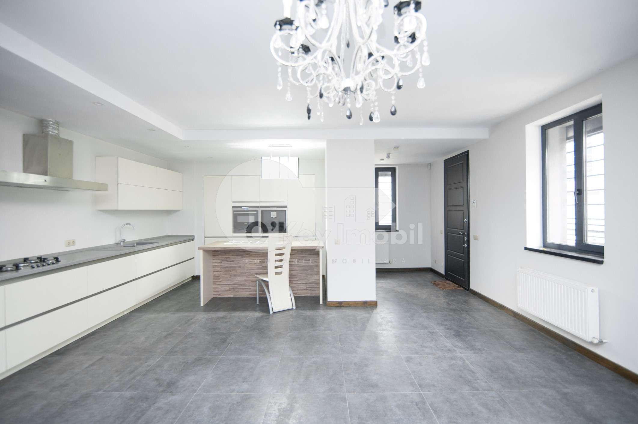 Spațiu comercial, Centru, COLUMNA