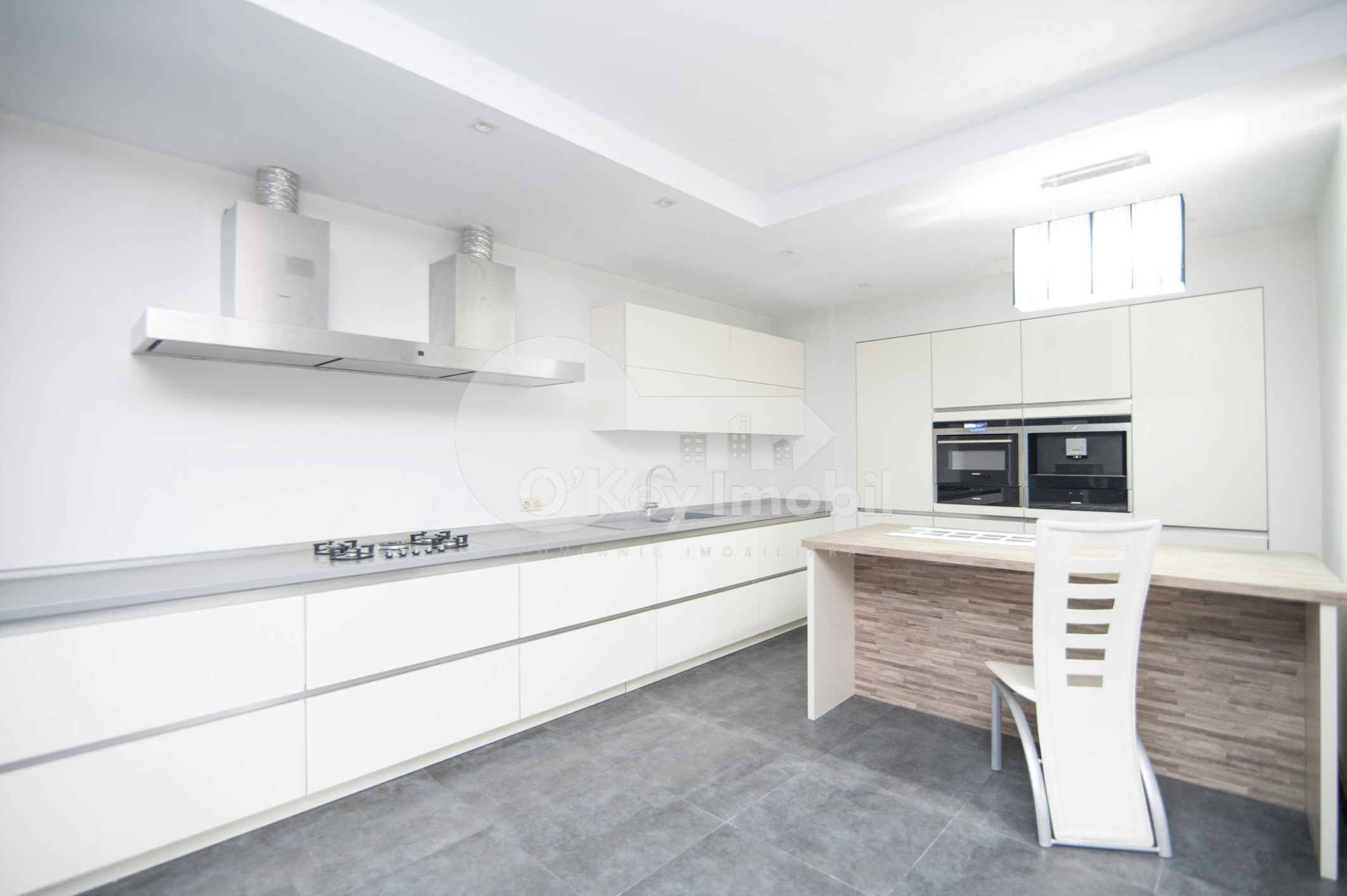 Spațiu comercial, Centru, COLUMNA