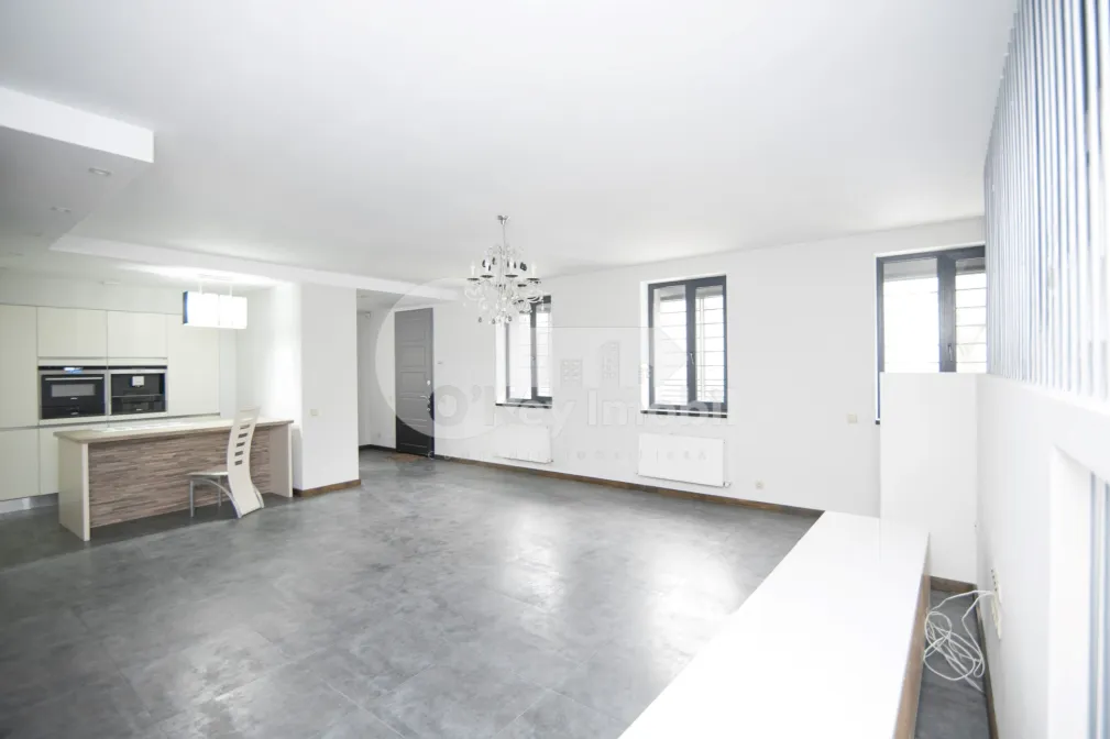 Комм. помещение, Центр, КОЛУМНА