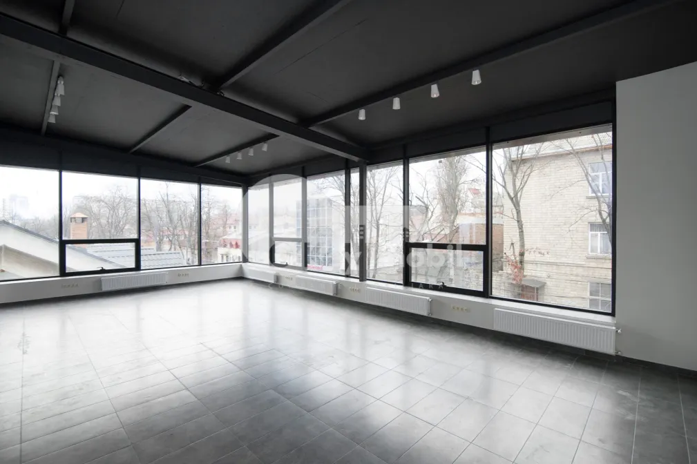 Комм. помещение, Центр, КОЛУМНА