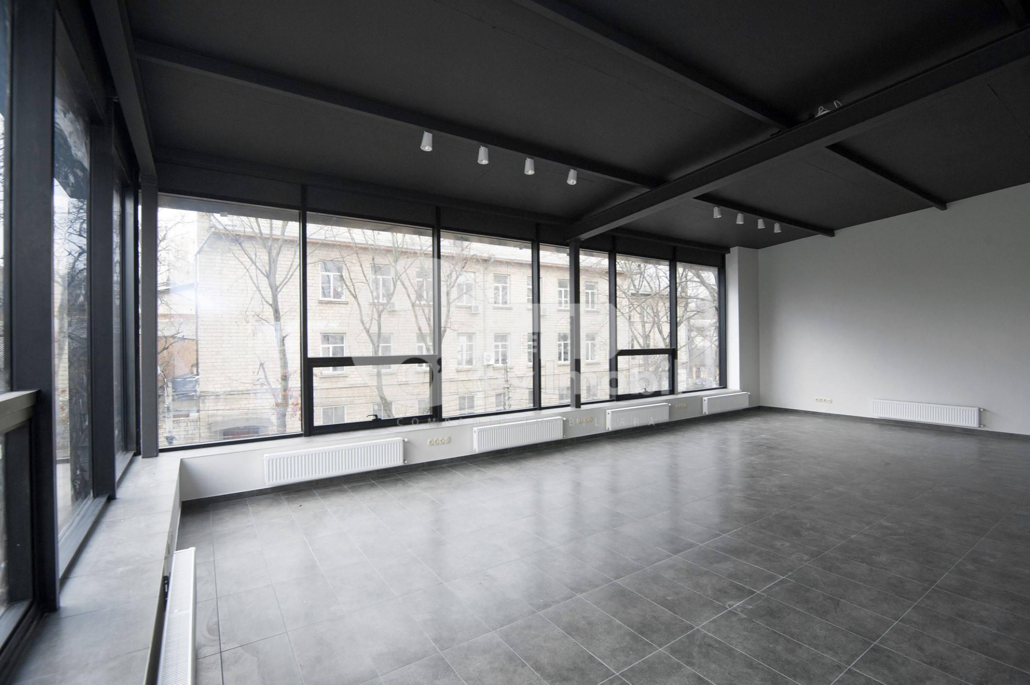 Spațiu comercial, Centru, COLUMNA