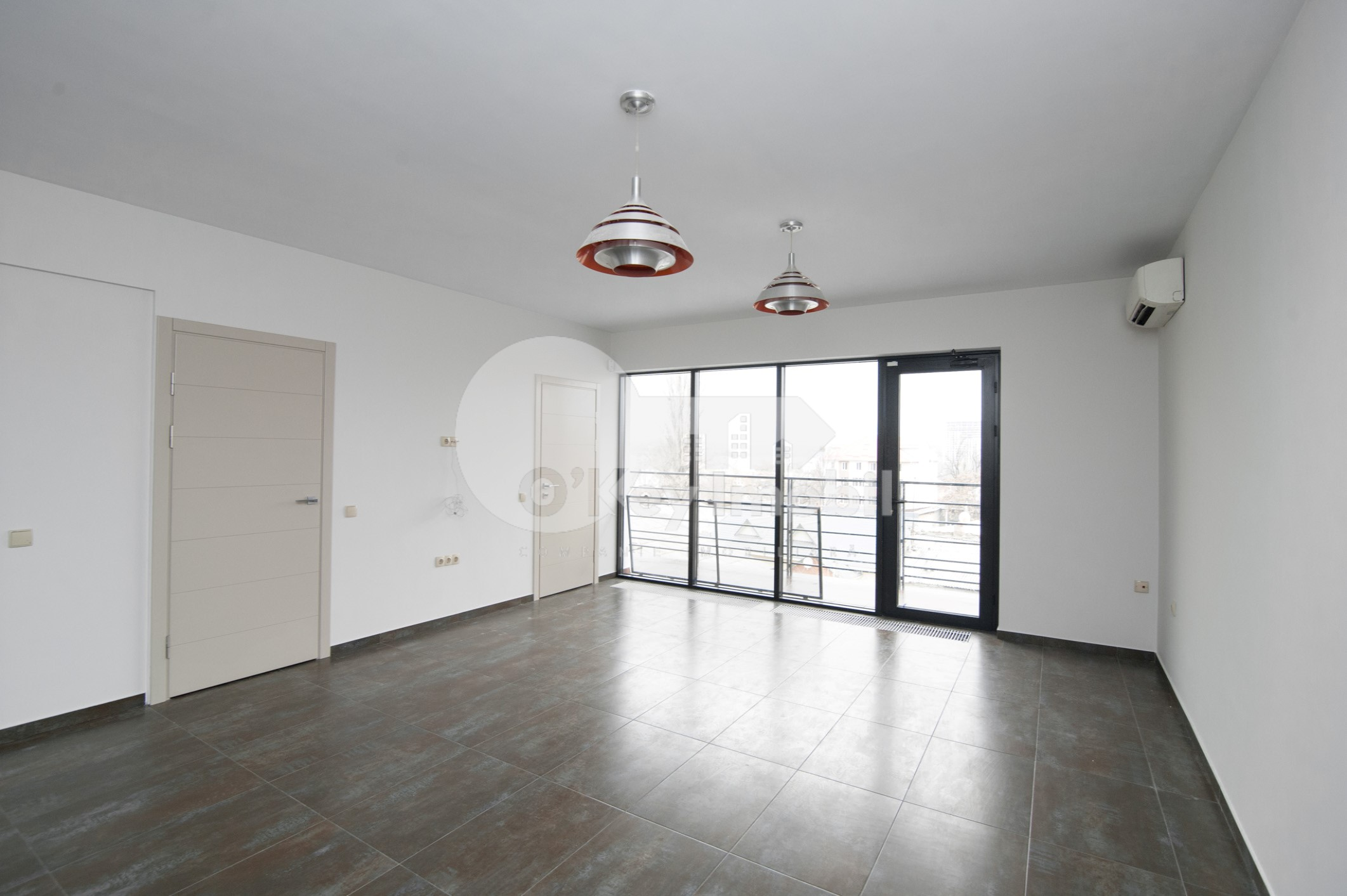 Spațiu comercial, Centru, COLUMNA