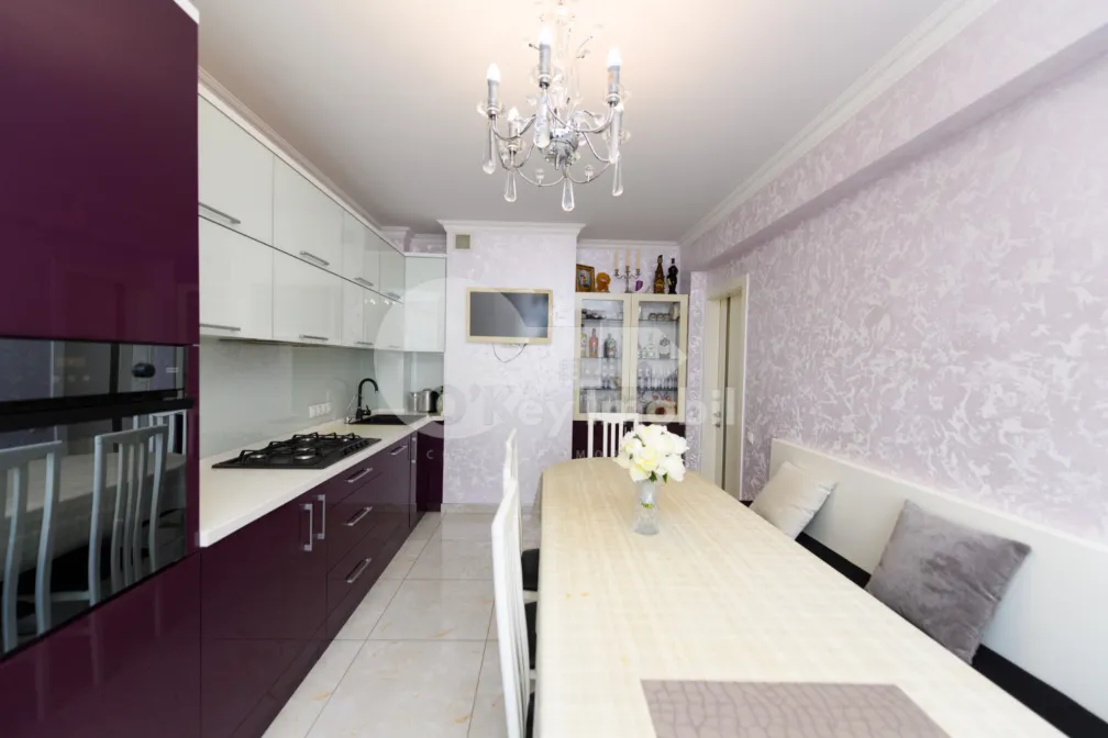 Квартира, Чеканы, МИРЧА ЧЕЛ БЭТРЫН