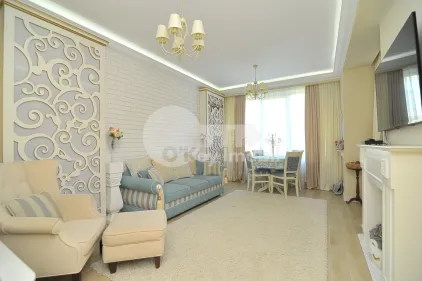 Casă, Centru, MOARA ROȘIE