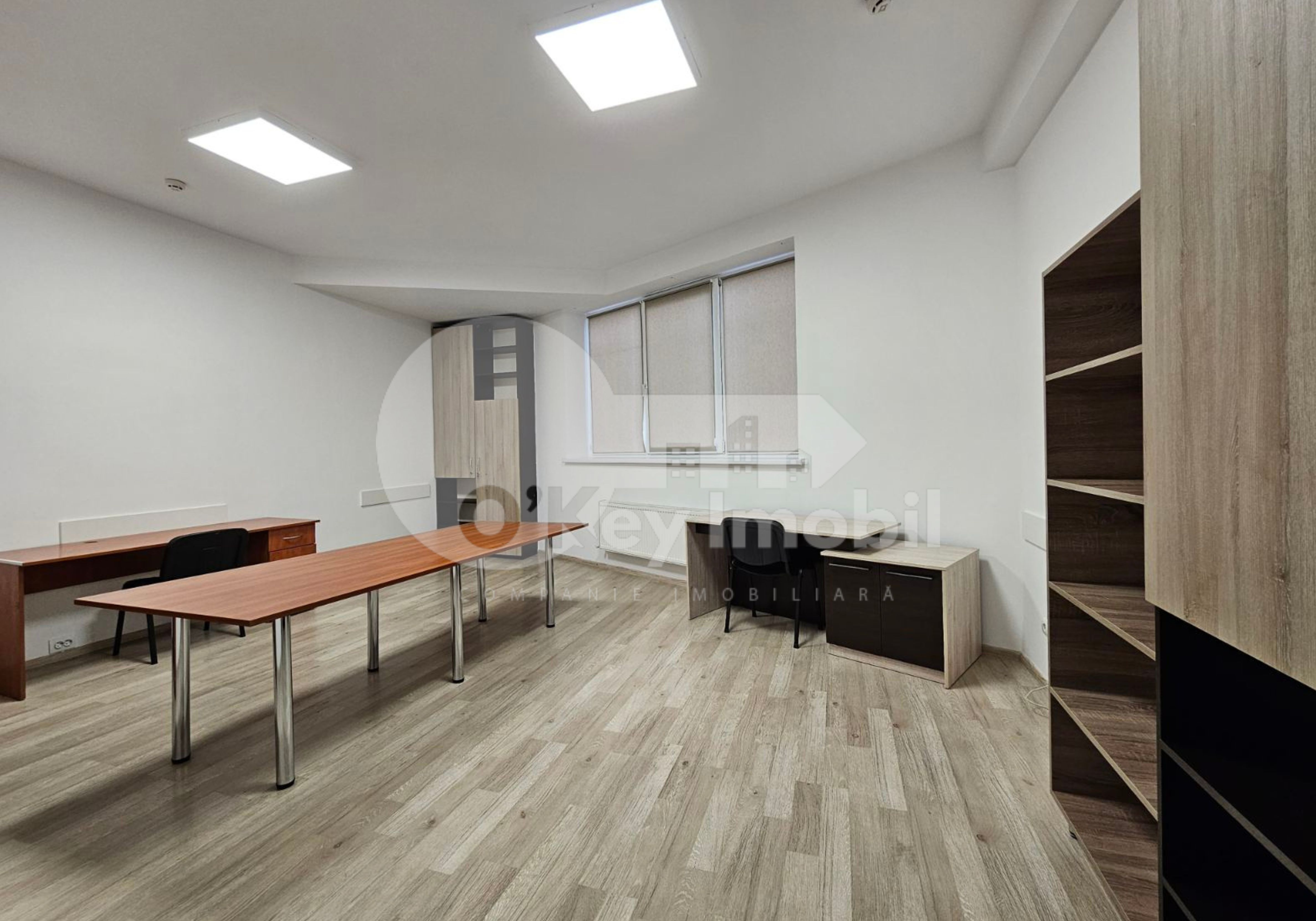 Oficiu, Centru, ALEXANDRU VLAHUȚĂ