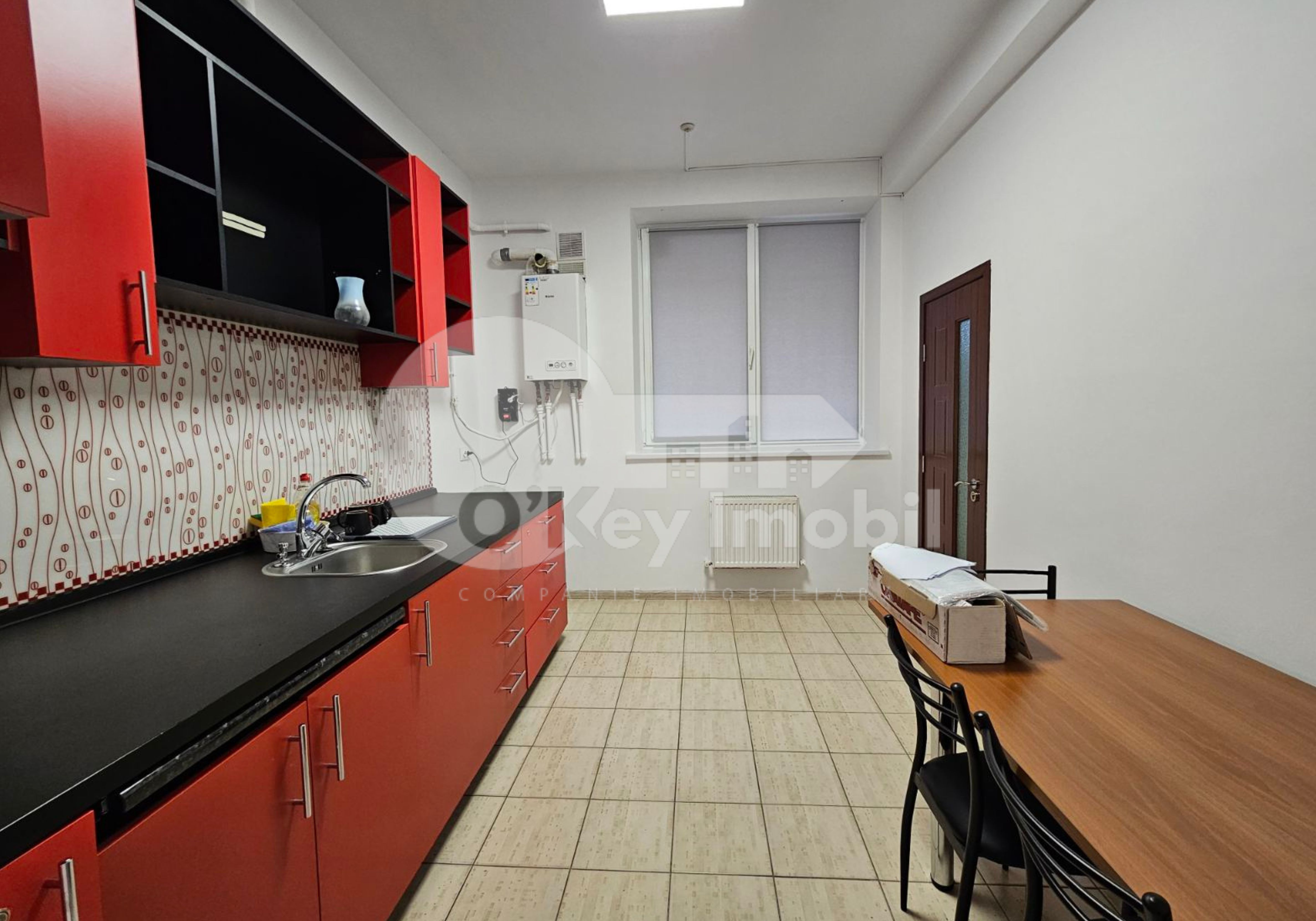 Oficiu, Centru, ALEXANDRU VLAHUȚĂ