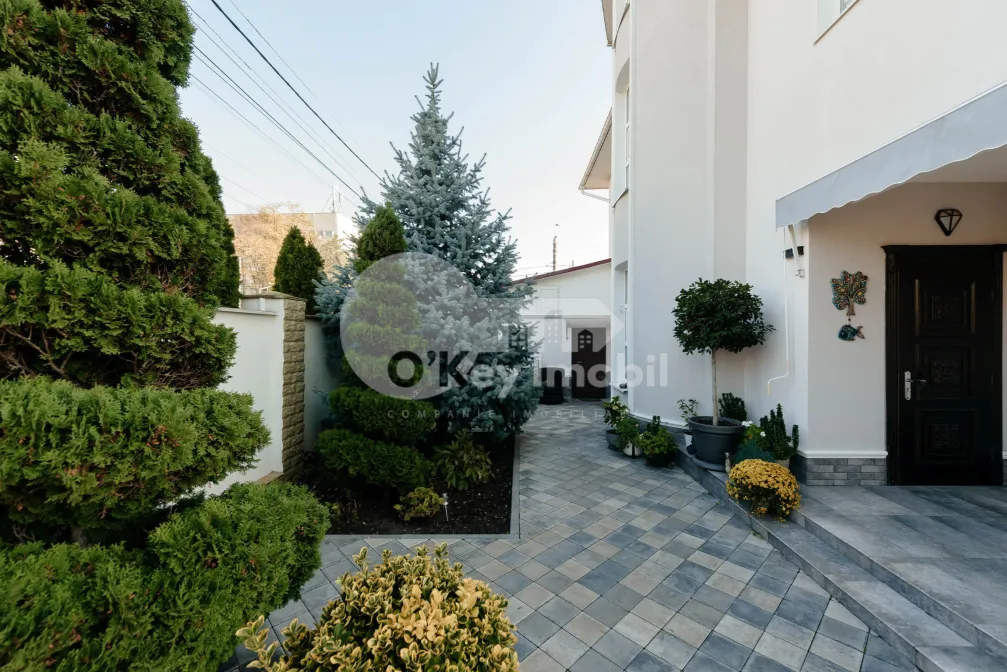 Дом, Буюканы, ИОН ЛУКА КАРАДЖАЛЕ