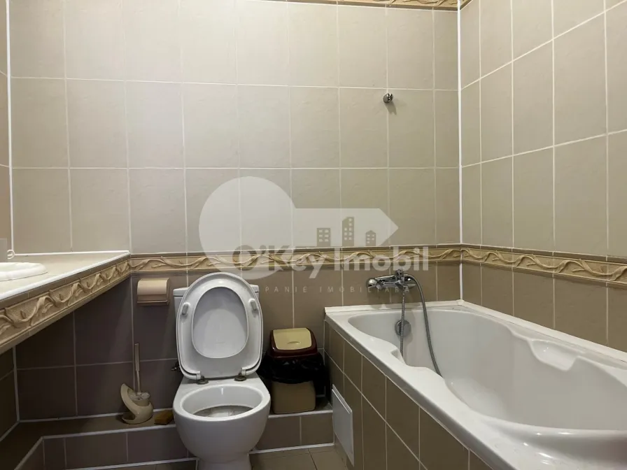 Офис, Центр, МИХАЙ ЕМИНЕСКУ