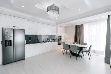 Apartament, Buiucani, GHIOCEILOR