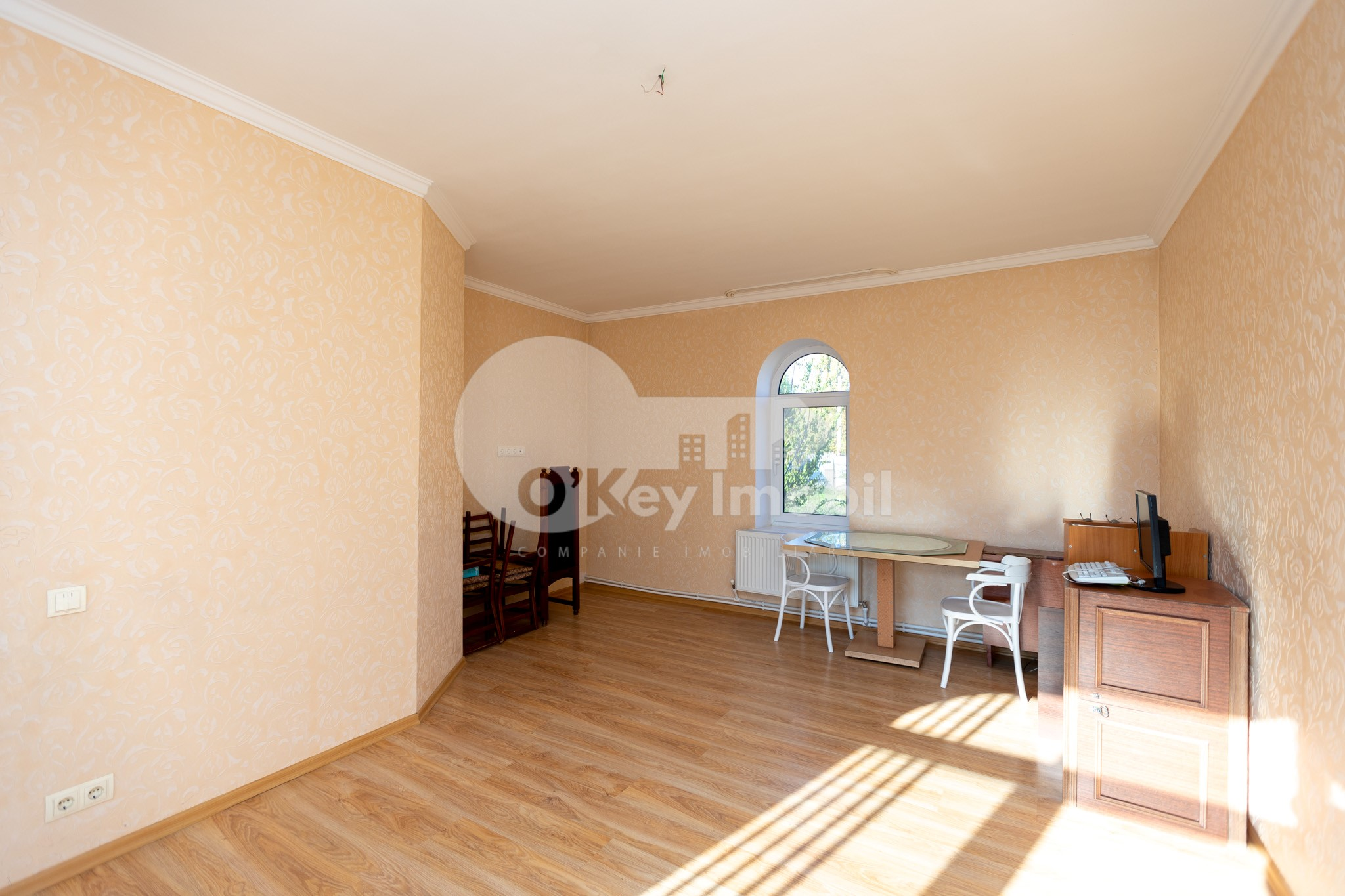 Spațiu Comercial, Poșta Veche, CUCORILOR