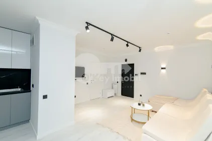 Квартира, Чеканы, МИРЧА ЧЕЛ БЭТРЫН