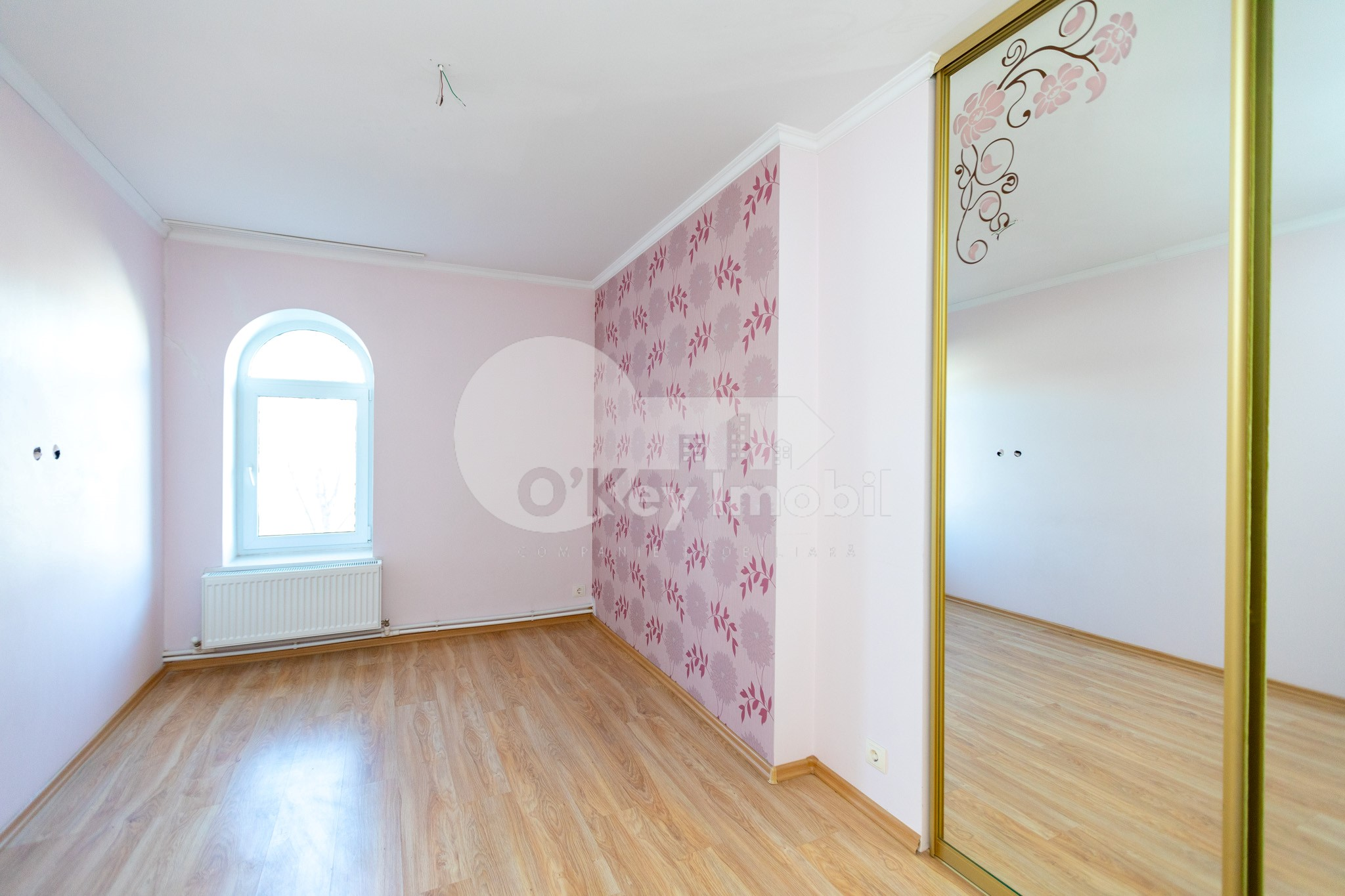 Spațiu Comercial, Poșta Veche, CUCORILOR