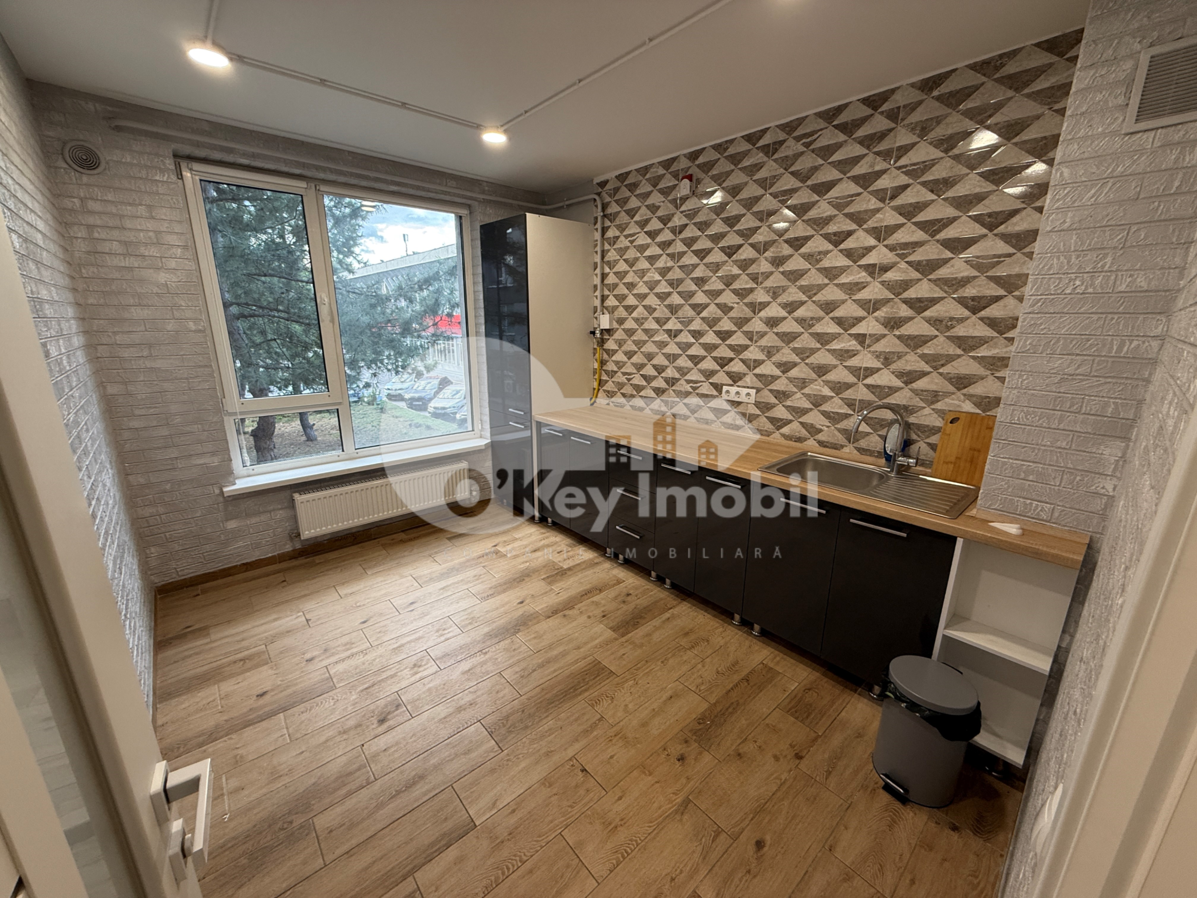 Spațiu comercial, Râșcani, ANDREI DOGA