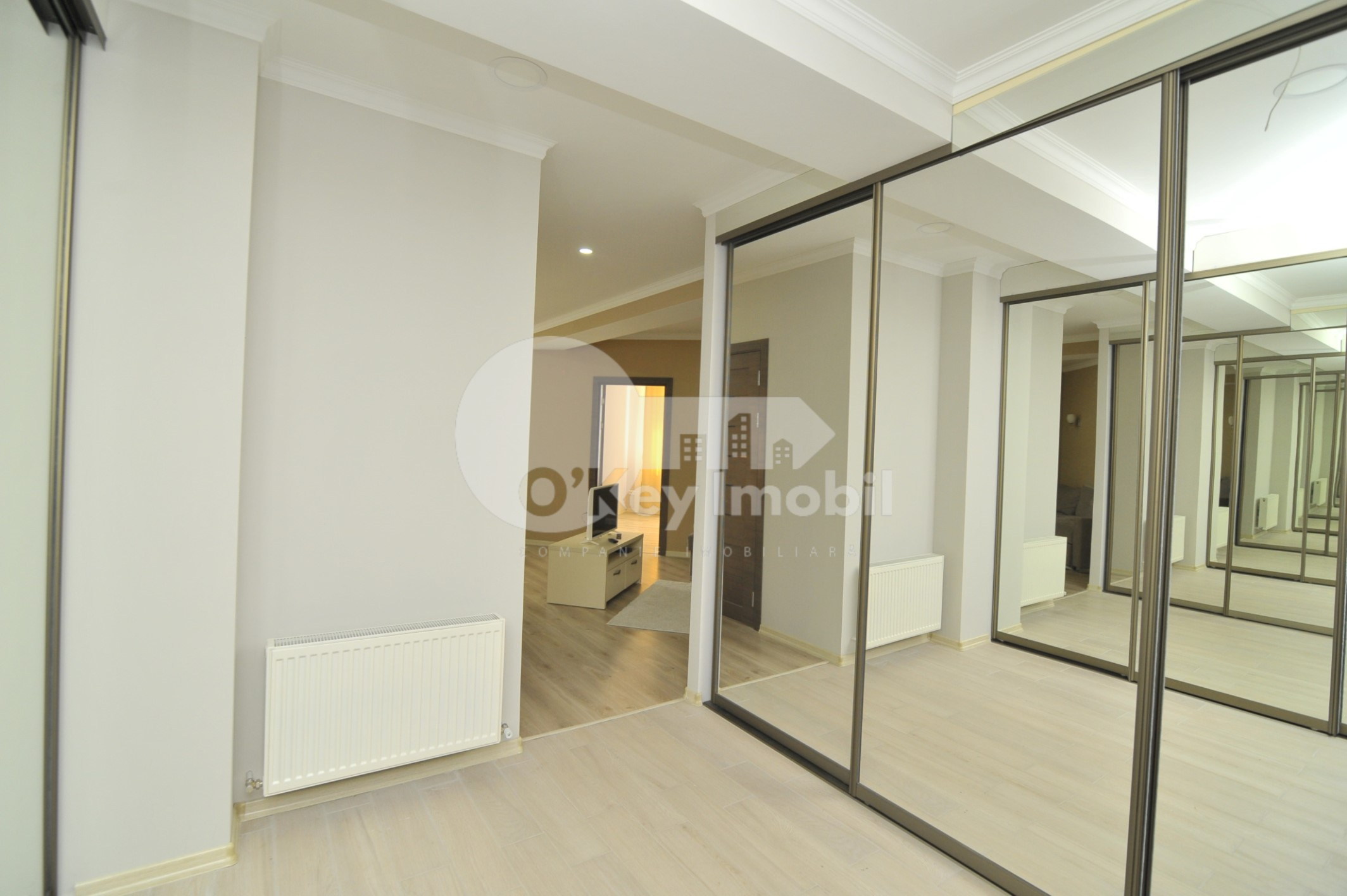 Apartament, Centru, MELESTIU