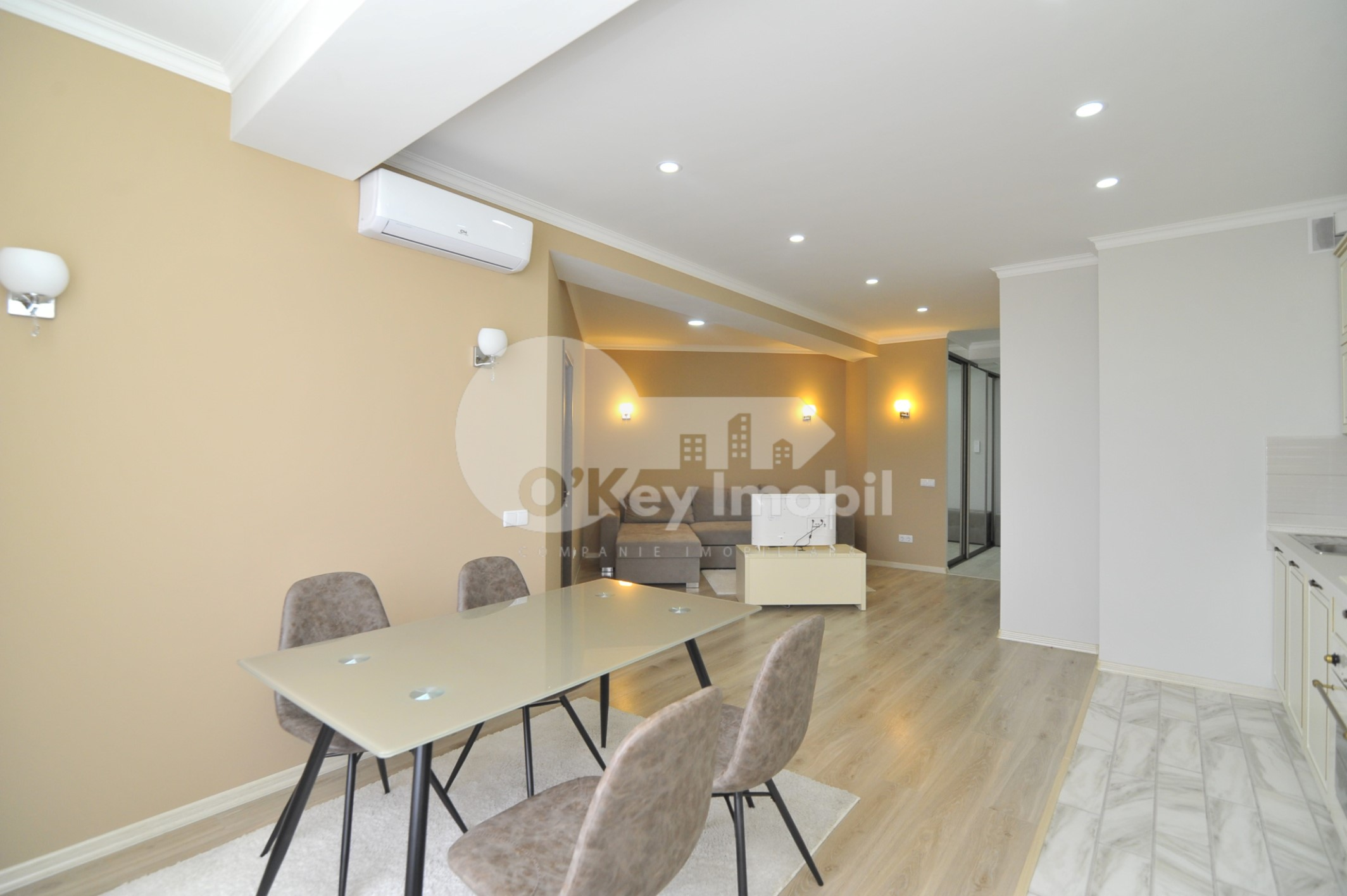 Apartament, Centru, MELESTIU