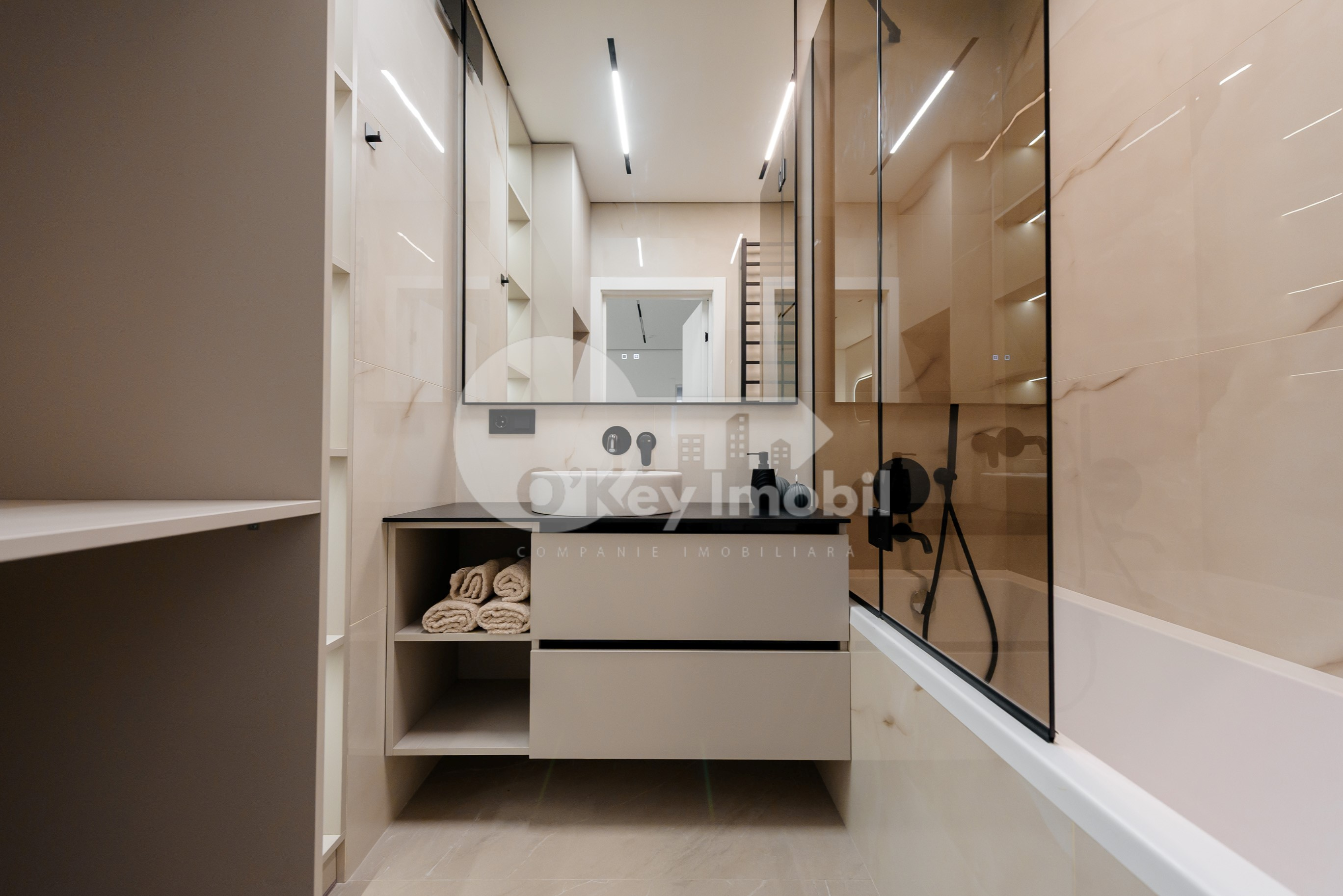 Apartament, Buiucani, VASILE LUPU