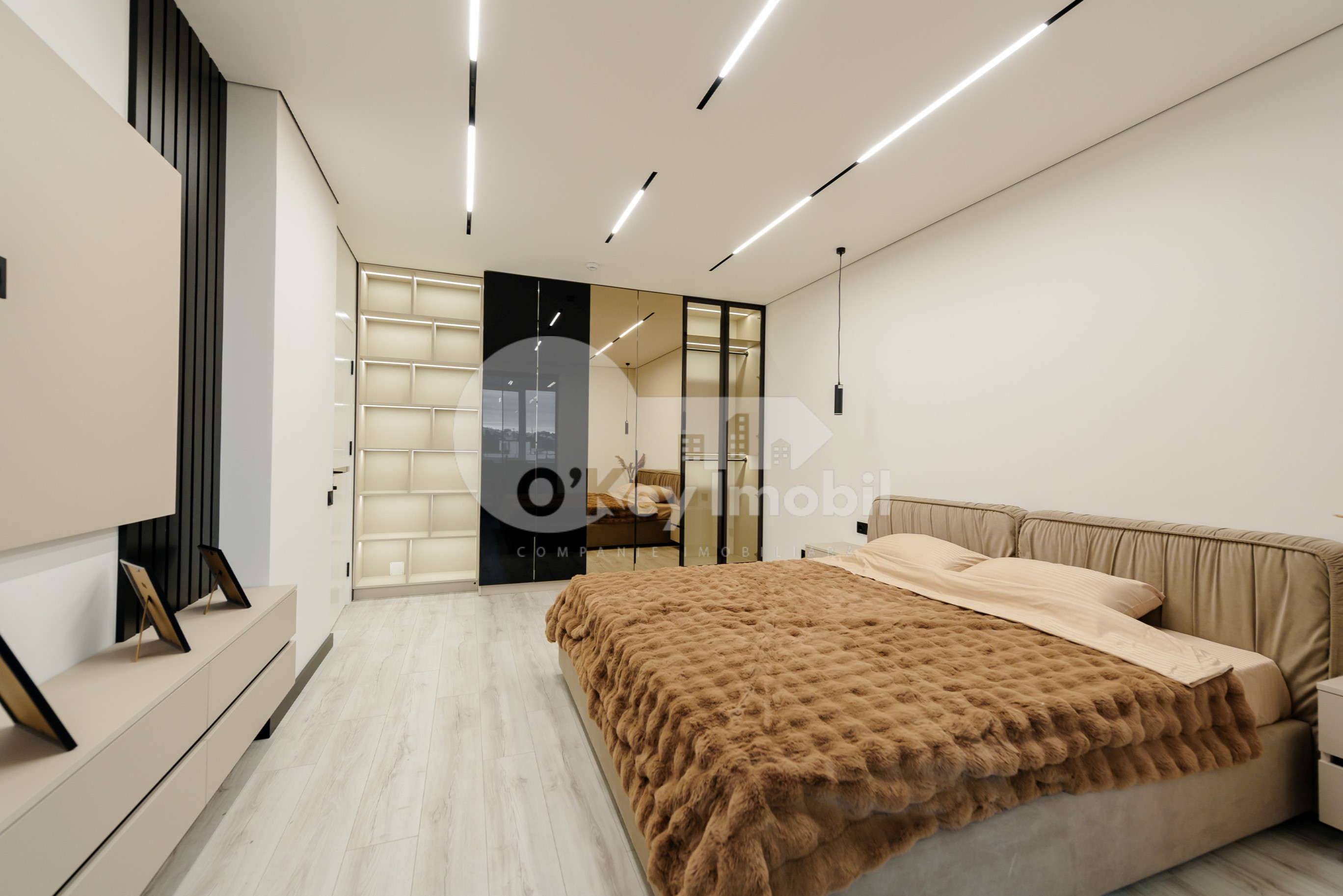 Apartament, Buiucani, VASILE LUPU