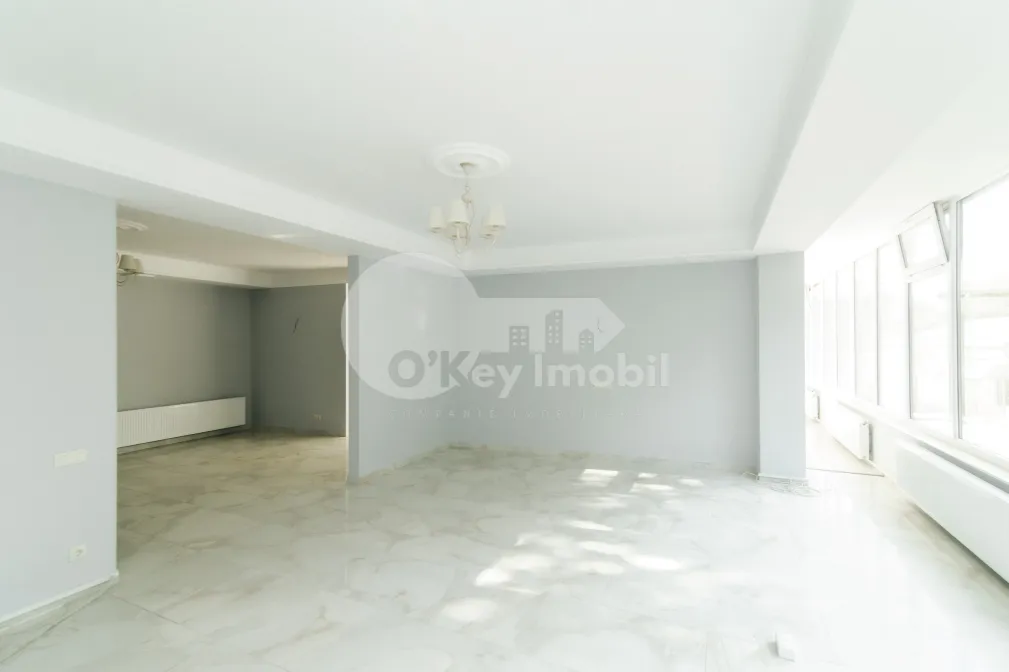 Oficiu, Centru, ROMANĂ