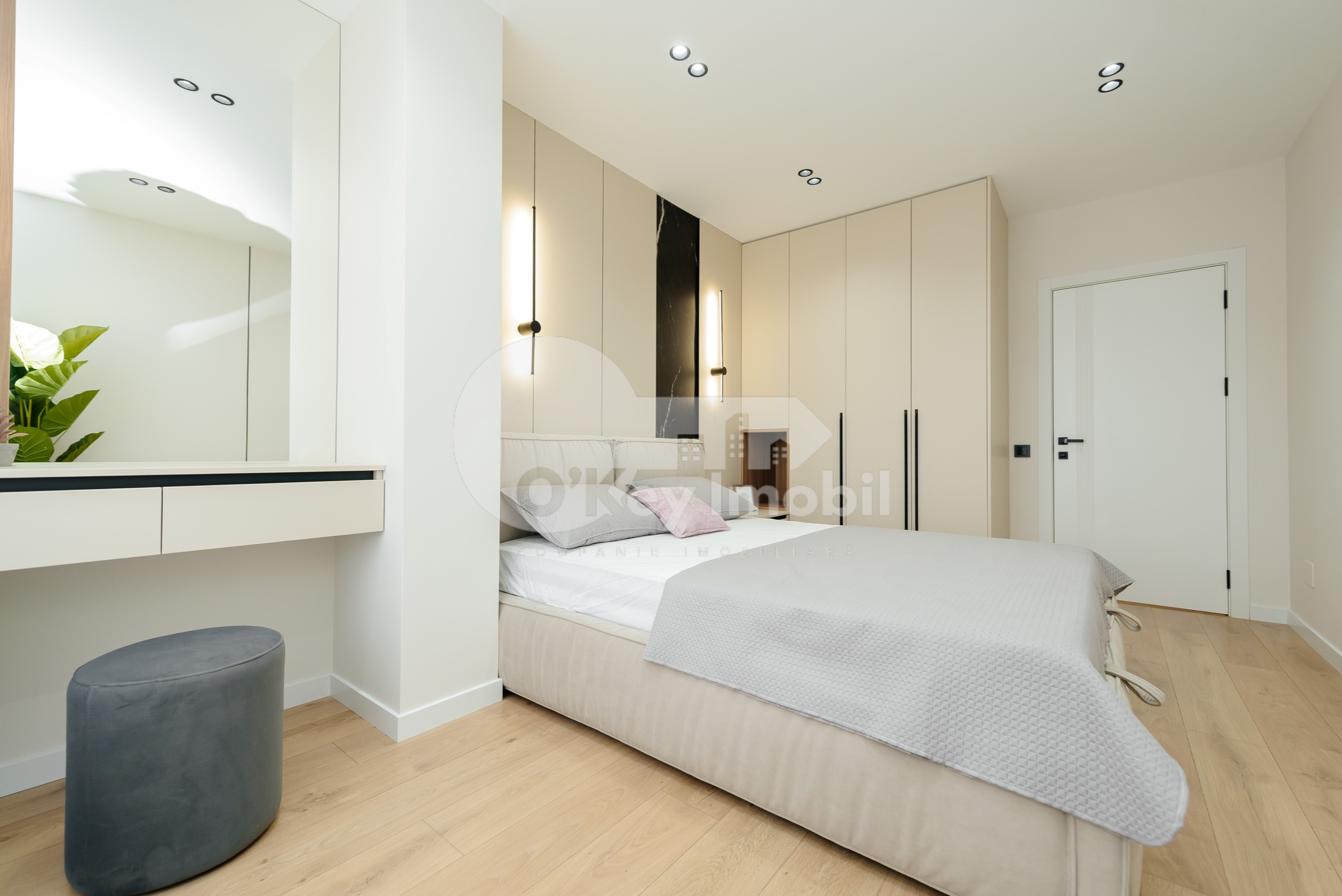 Apartament, Buiucani, IOANA RADU