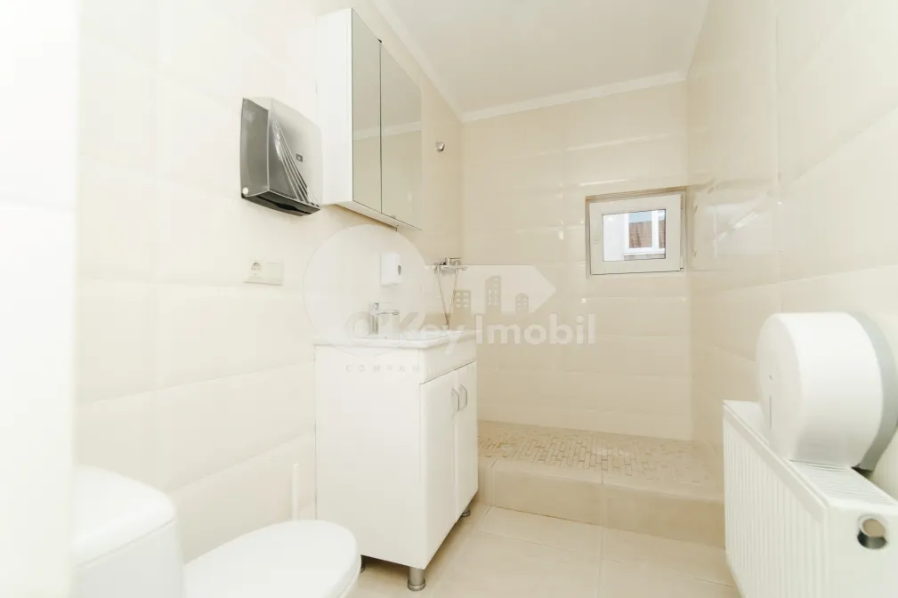 Oficiu, Centru, ROMANĂ