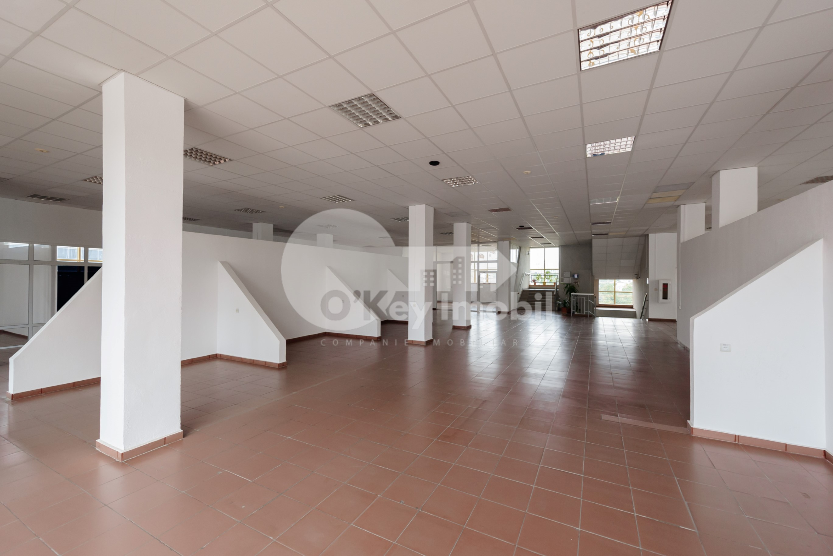 Spațiu Comercial, Poșta Veche, CUCORILOR