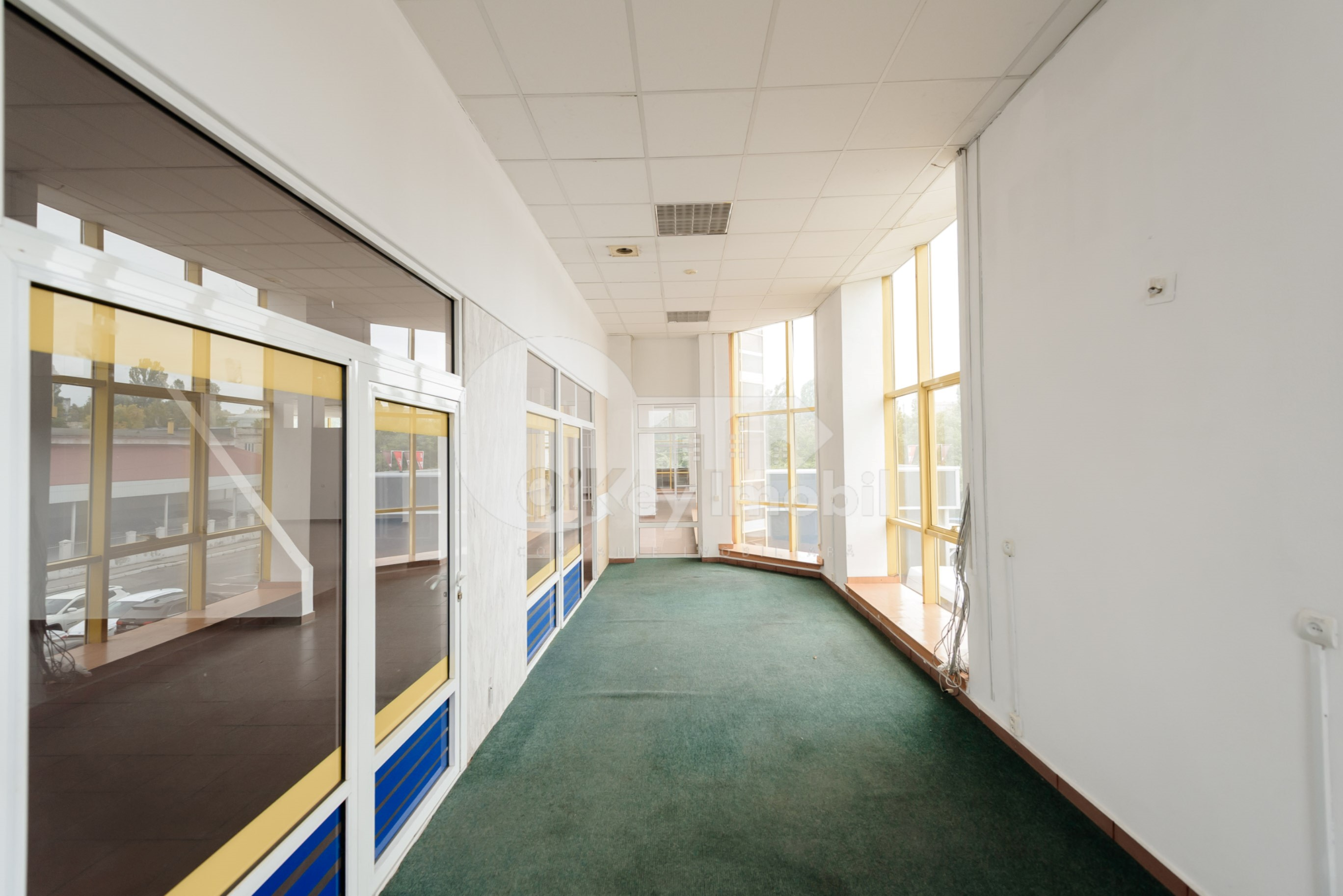 Spațiu Comercial, Poșta Veche, CUCORILOR