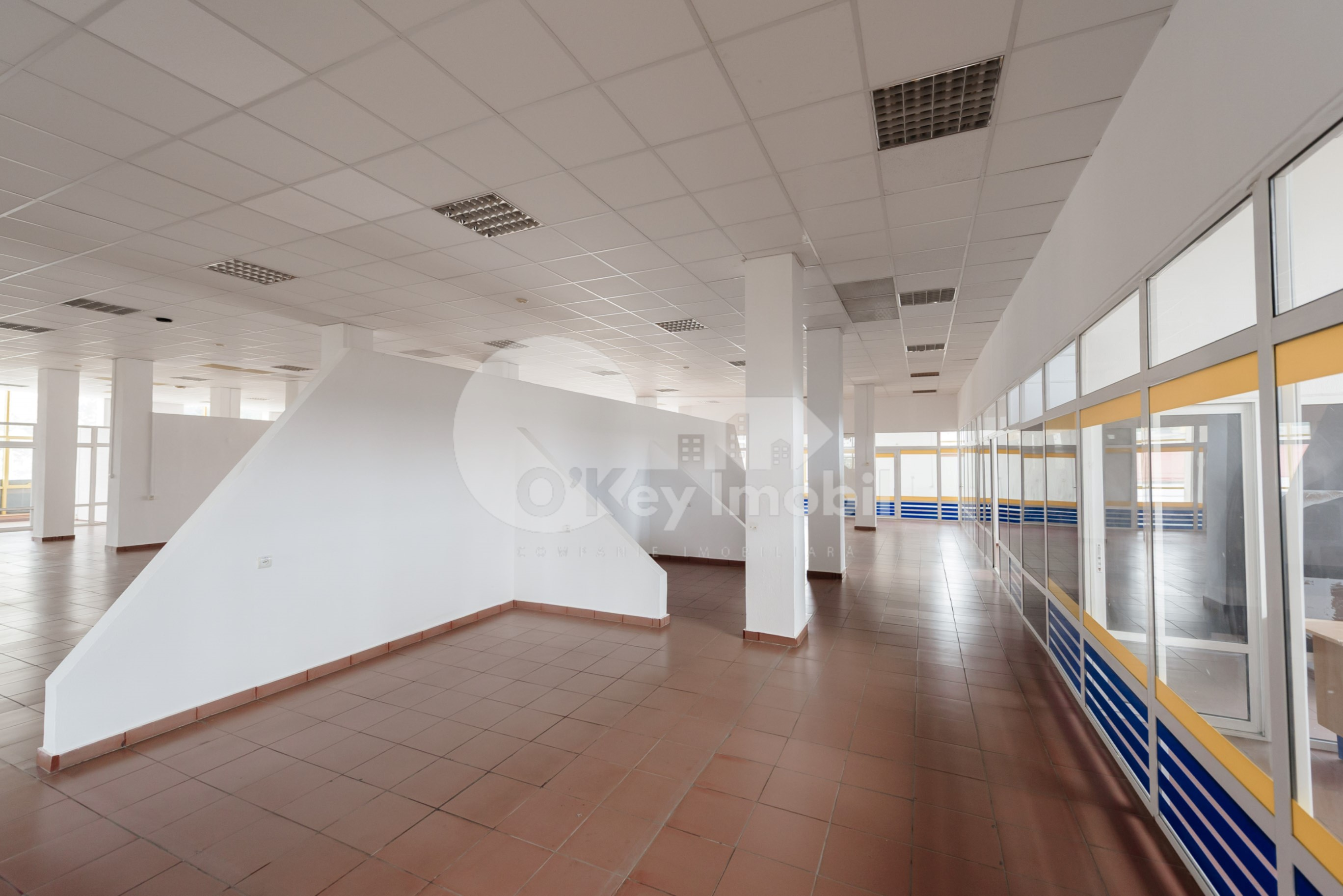 Spațiu Comercial, Poșta Veche, CUCORILOR