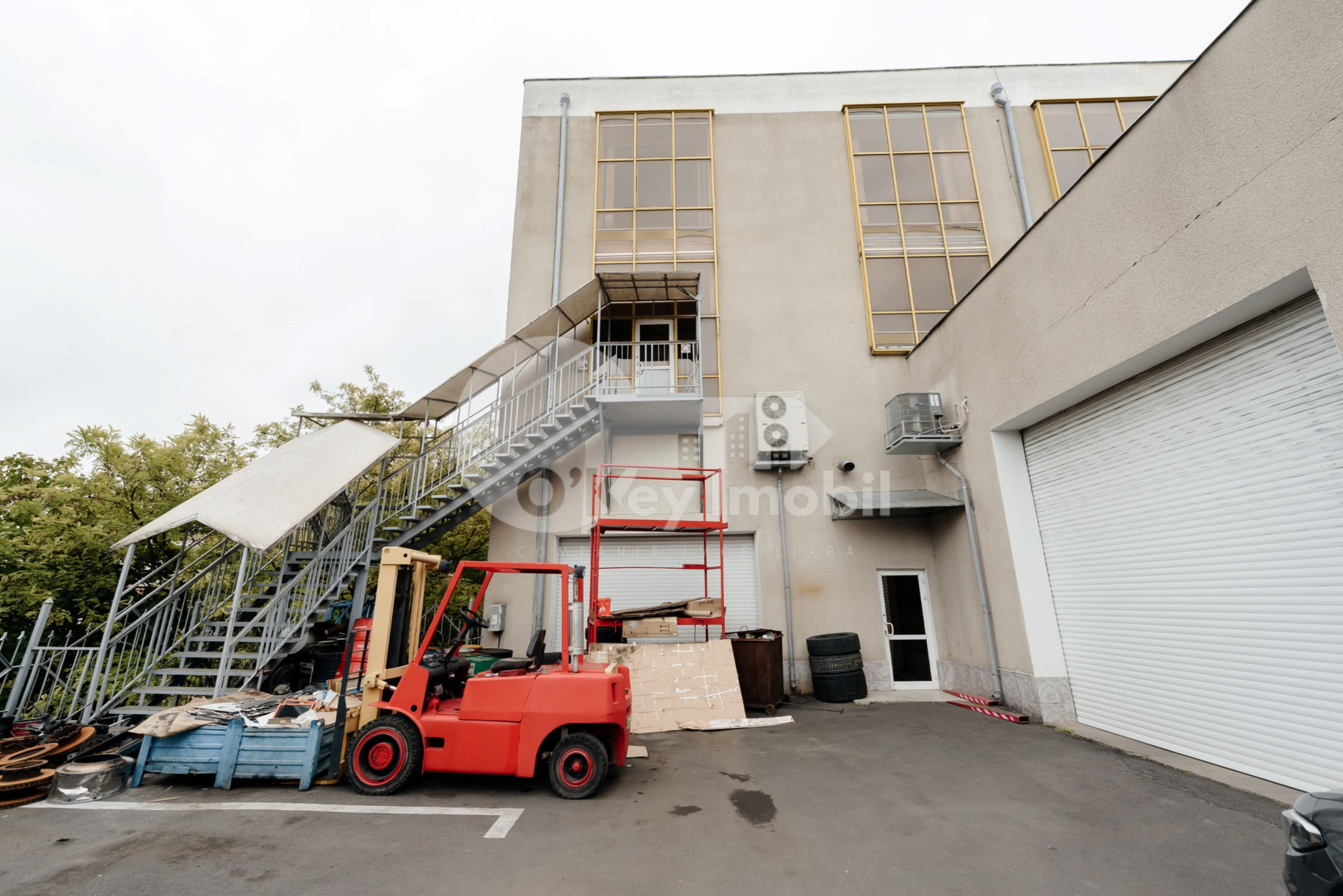 Spațiu Comercial, Poșta Veche, CUCORILOR