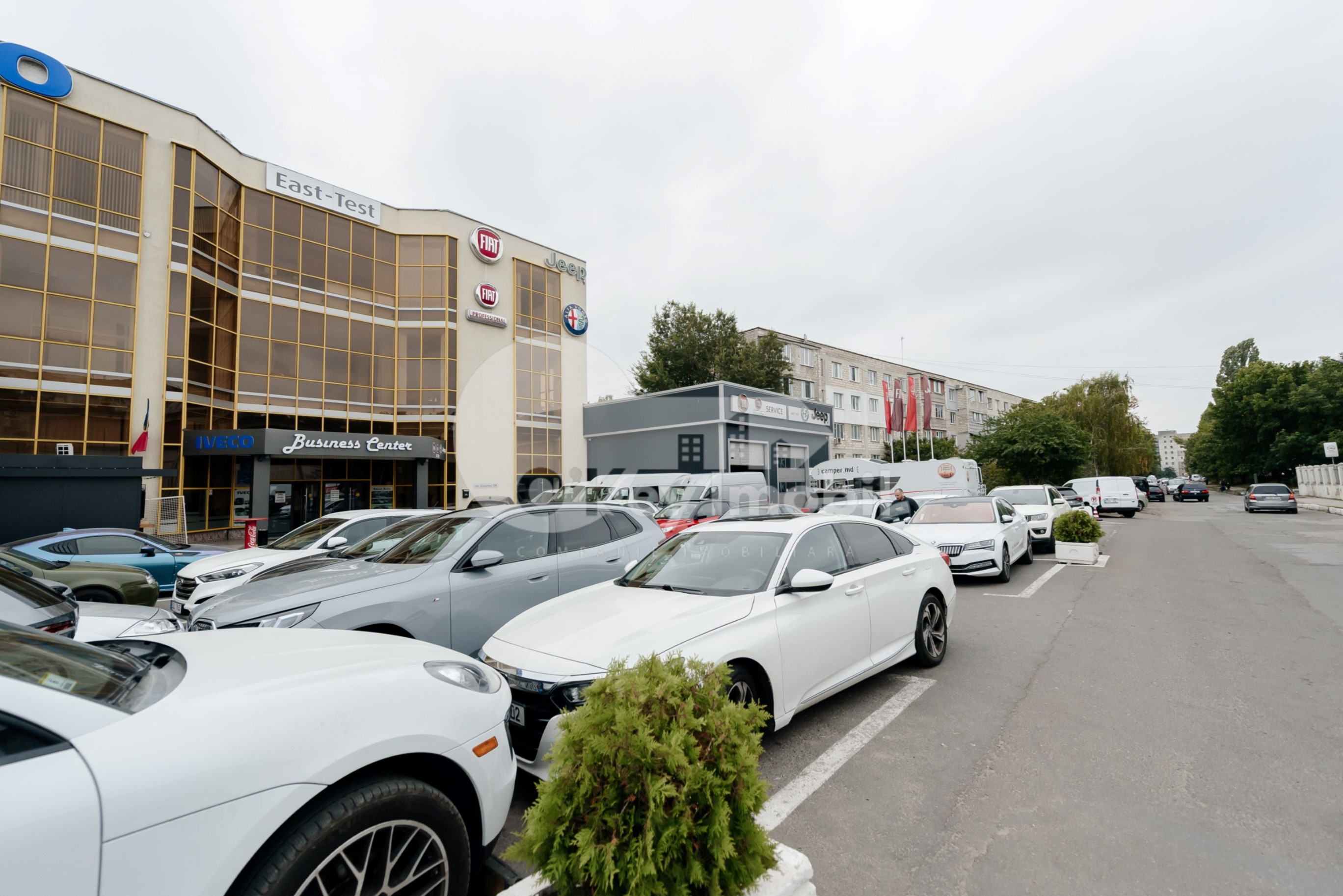 Spațiu Comercial, Poșta Veche, CUCORILOR