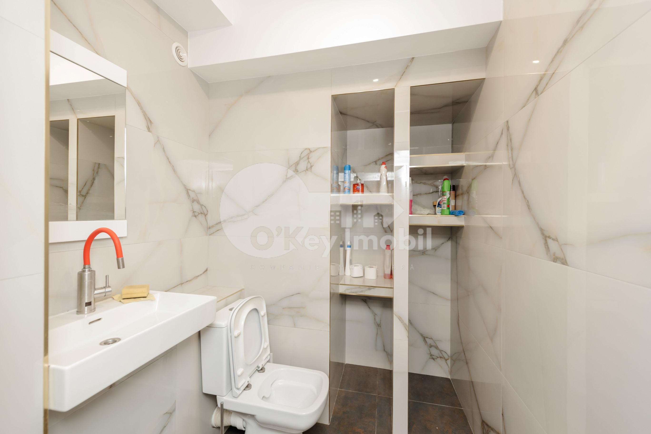 Spațiu comercial, Centru, MITROPOLIT DOSOFTEI