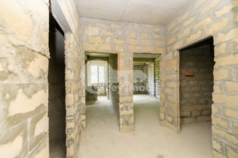 Квартира, Ботаника, КОСТЮЖЕНЬ