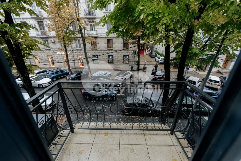 Комм. помещение, Центр, МИХАЙ ЕМИНЕСКУ