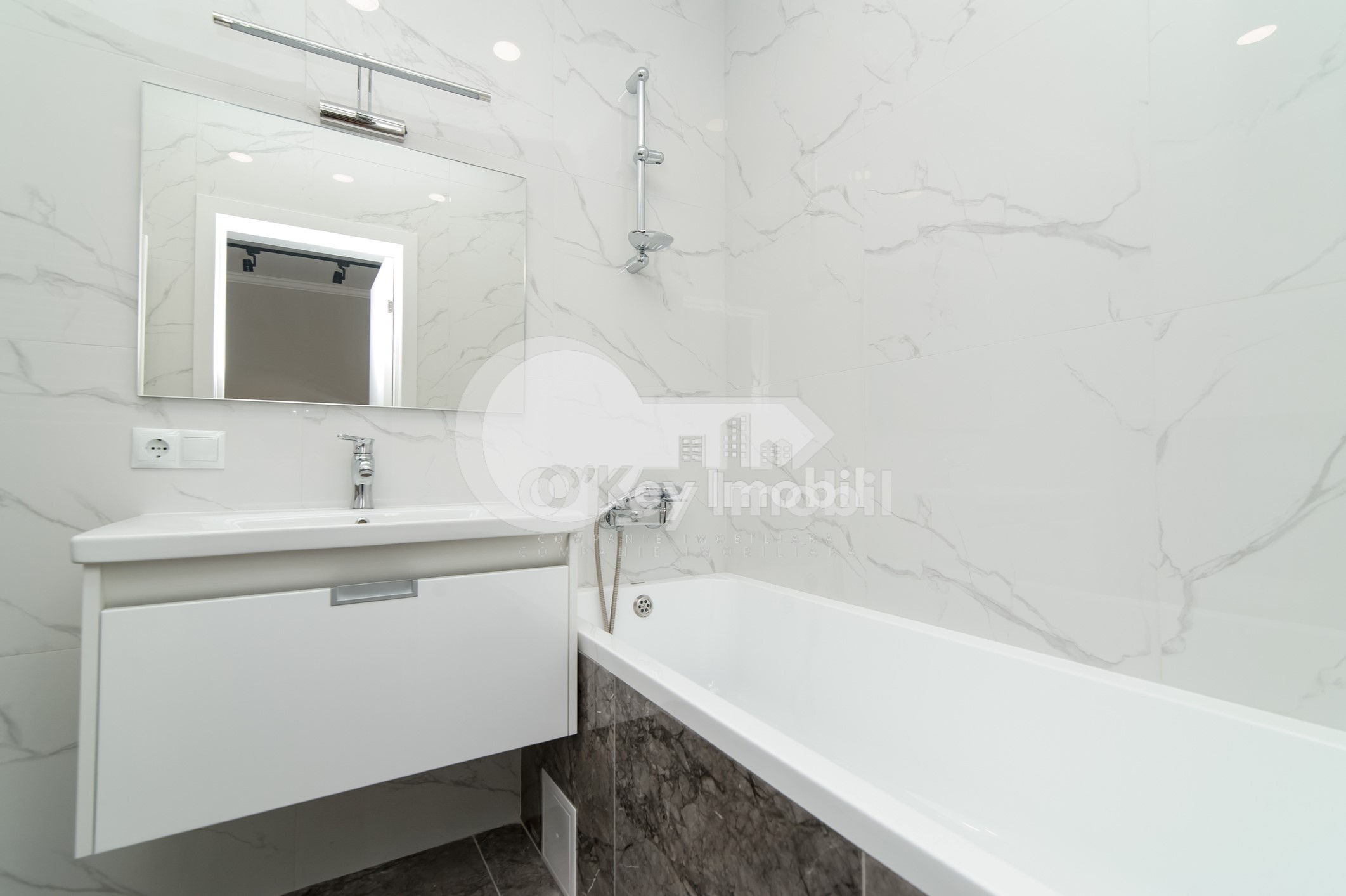 Apartament, Botanica, TRANDAFIRILOR