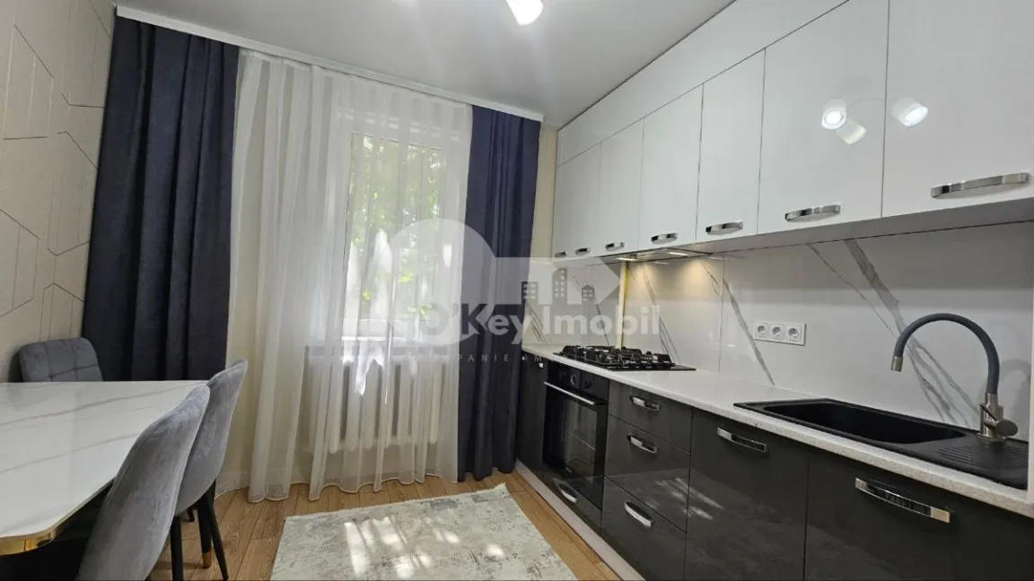 Квартира, Чеканы, МИХАИЛ САДОВЯНУ