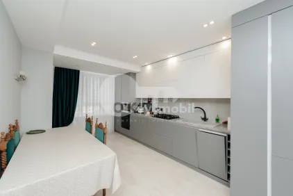 Apartament, Buiucani, LIVIU DELEANU