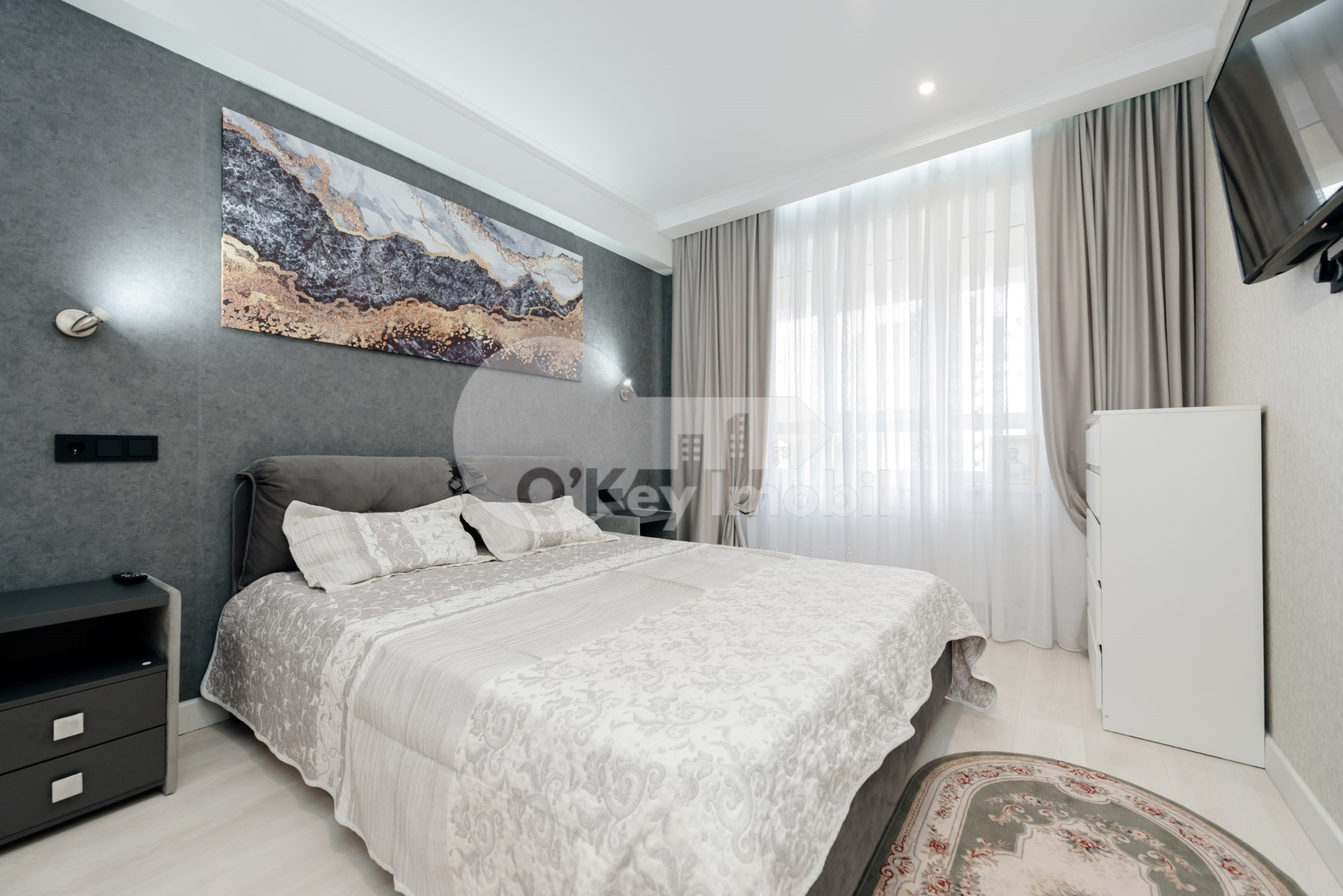 Apartament, Buiucani, LIVIU DELEANU