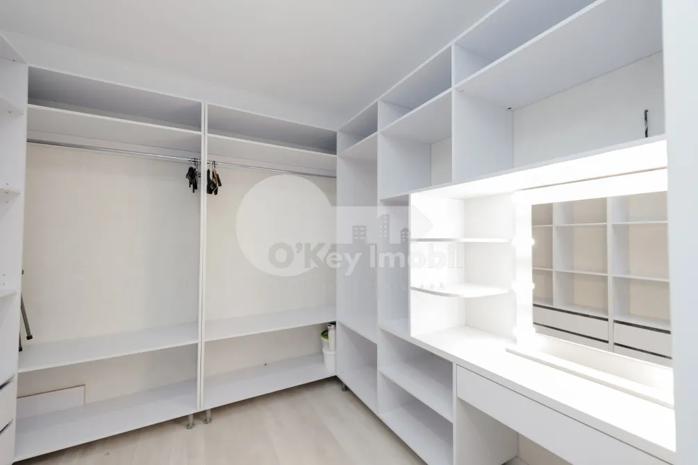 Apartament, Buiucani, LIVIU DELEANU