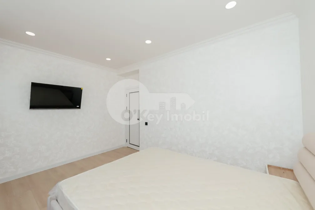 Квартира, ДУМБРАВА