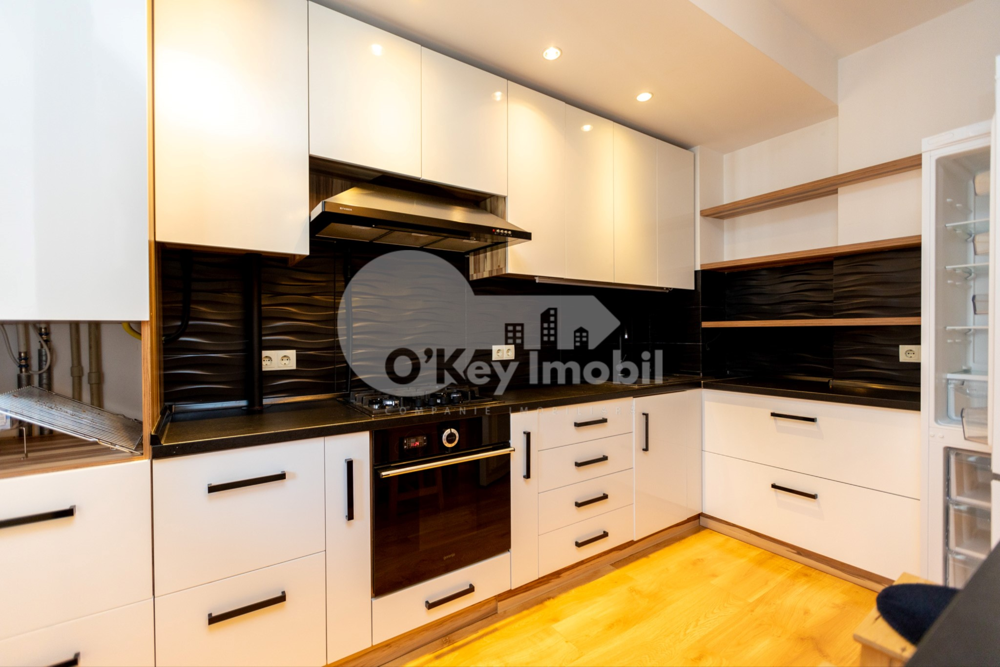 Apartament, Centru, CONSTANTIN VÂRNAV