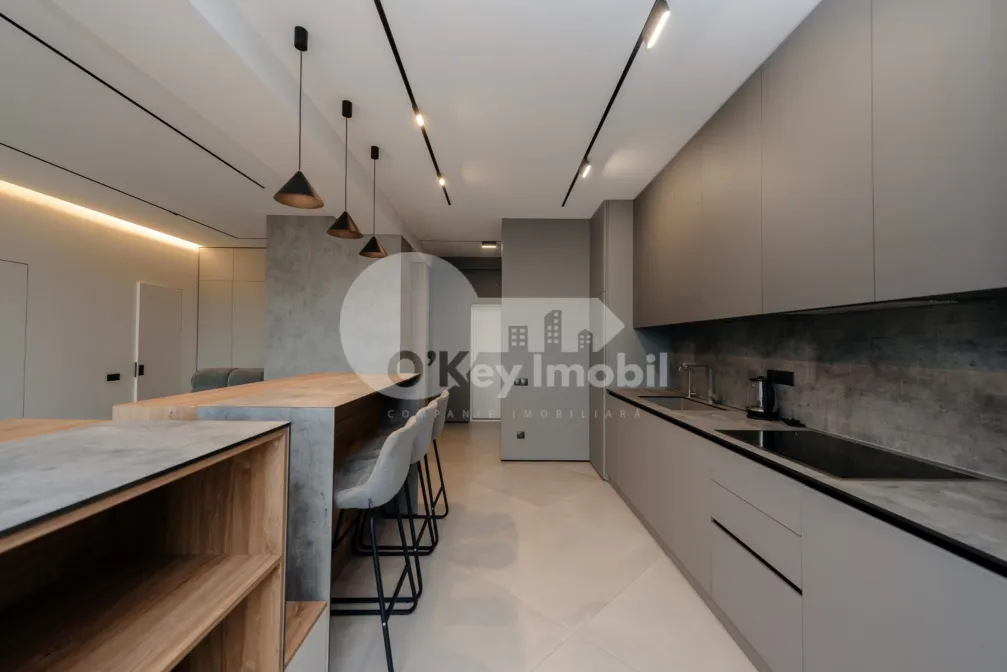 Квартира, Центр, ТРИКОЛОРУЛУИ